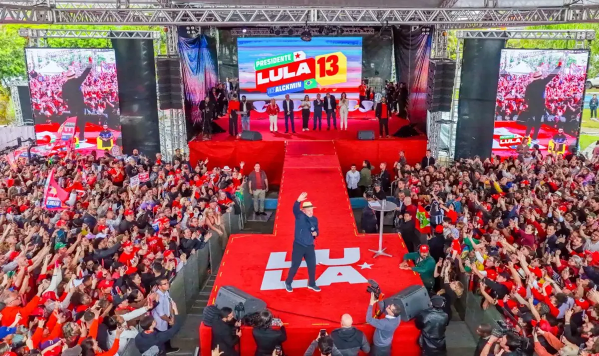 Lula em SC O Brasil Pronto Pra Mais Praca Tancredo Neves Florianopolis 2026 03