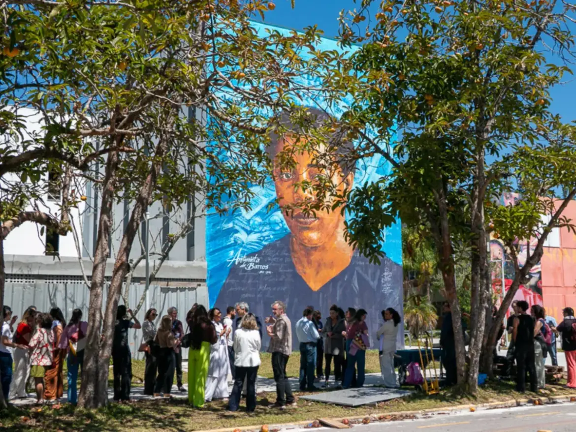 Mural Antonieta de Barros