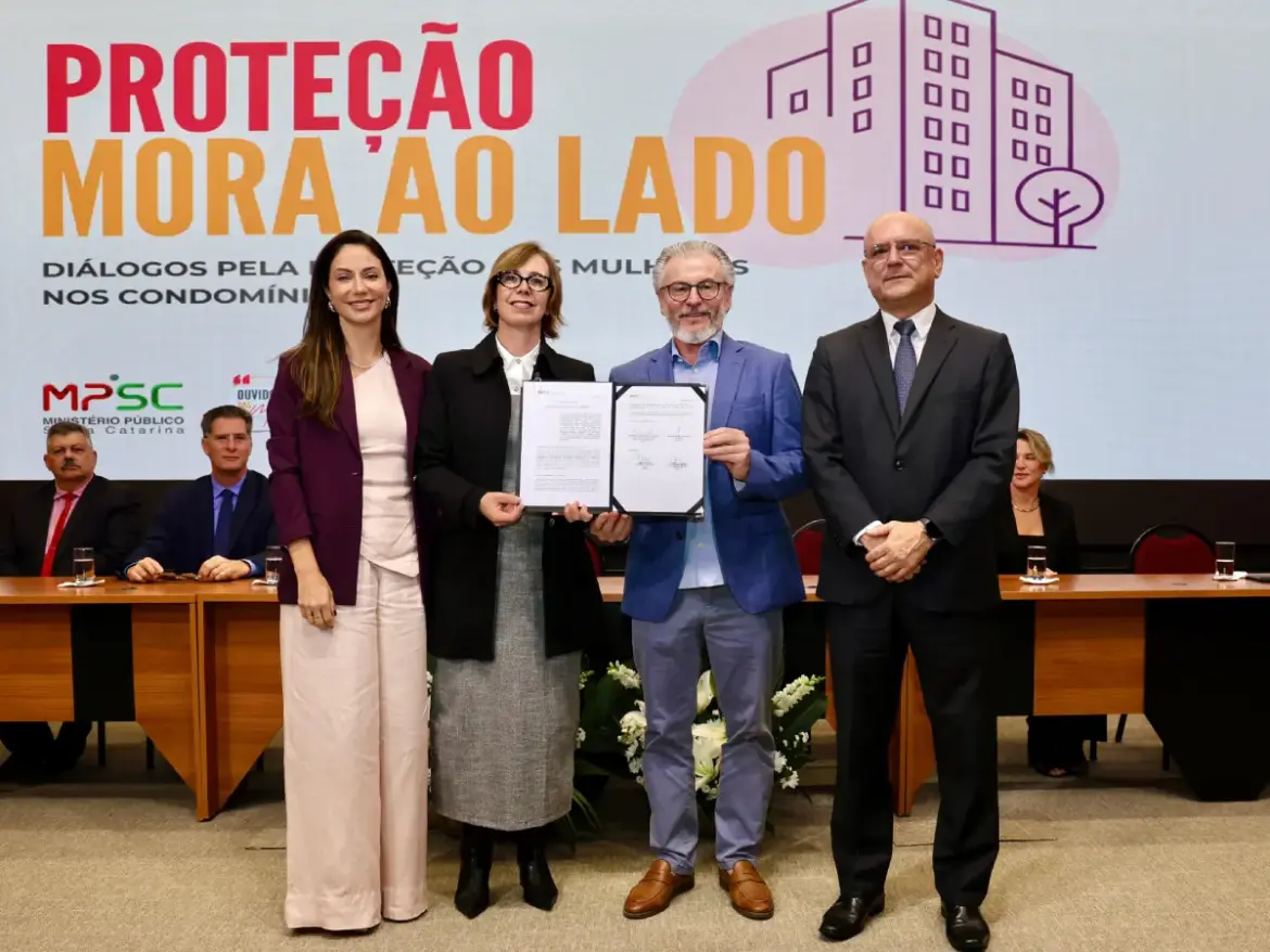 lançamento do projeto "Proteção mora ao lado: diálogos pela proteção das mulheres nos condomínios"