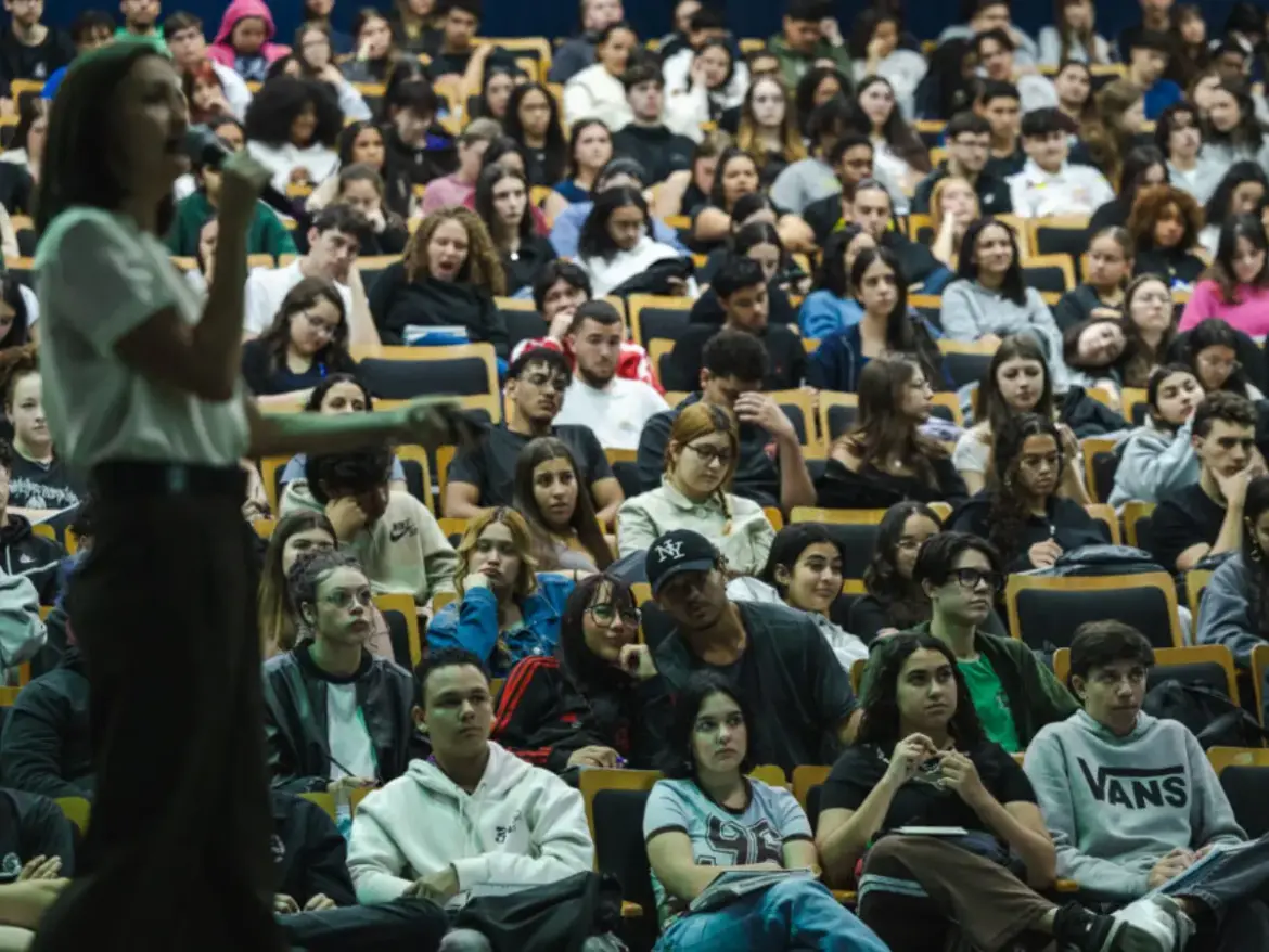 Aulão promovido pela SED para preparar estudantes para o Enem