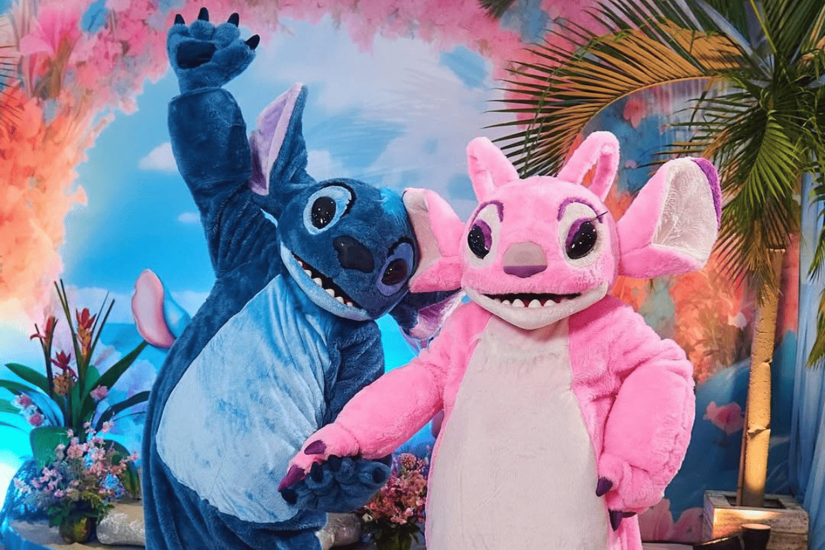 Encontro com Stitch e Angel no Villa Romana Shopping